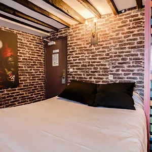 Hotel Absolute Republique Paris