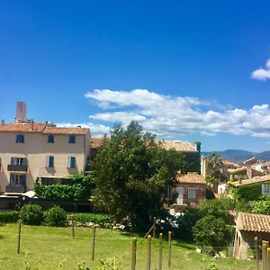 Hotel B